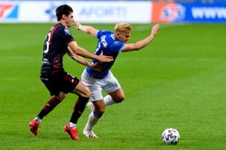 Pogoń zderzyła się z poznańską "lokomotywą". Górnik zatrzymał Piasta [WYNIKI i TABELA]