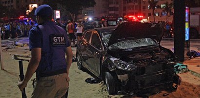 Samochód wjechał w ludzi na plaży. Nie żyje niemowlę