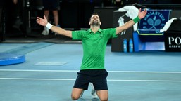 australian open. zrobił to! djokovic pokonał sinnera i zagra o 11. tytuł w melbourne