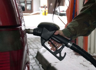 Co z cenami na stacjach benzynowych? Zmiany w hurcie nie pozostają bez wpływu