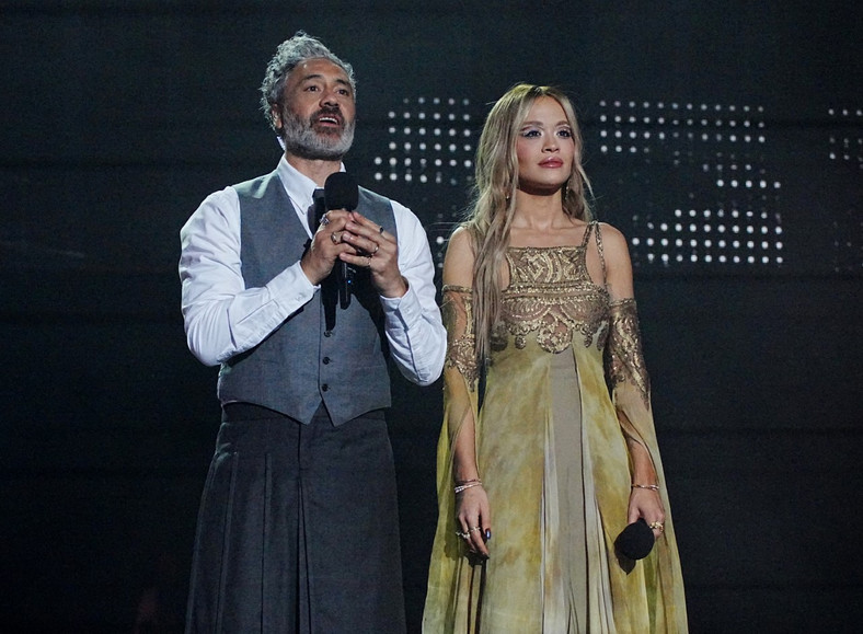 Rita Ora i Taika Waititi na gali MTV EMA 2022