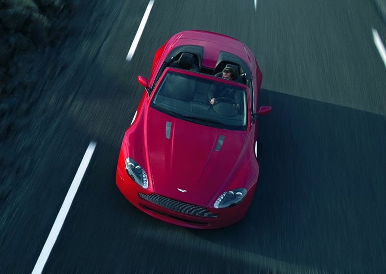 Aston Martin V8 Vantage Roadster już jest!
