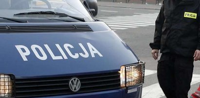 Chciał żeby ukochana miała wolne, więc alarmował policję o...