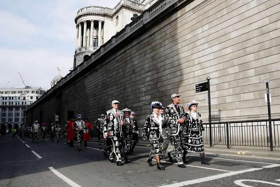 Perłowe rodziny królewskie przemaszerowały ulicami Londynu 