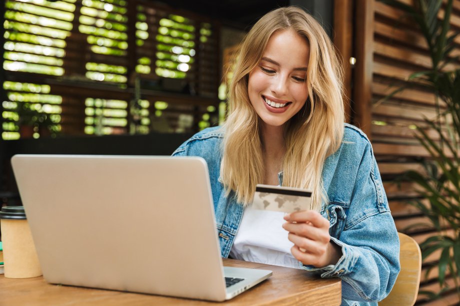 Polskie biznesy e-commerce rozpoczęły ekspansję zagraniczną. Dzięki sprzedaży na Allegro można dotrzeć do klientów także spoza Polski