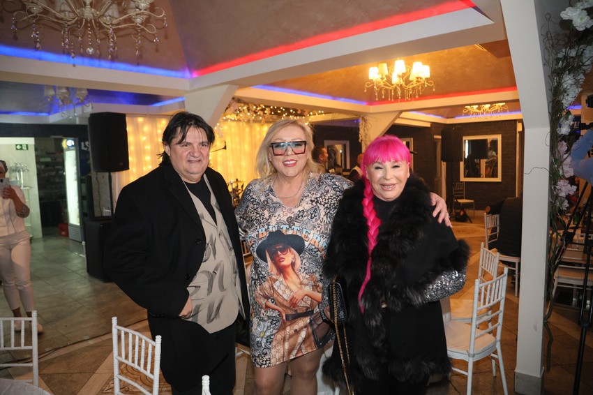 Kemiš, Zorica Marković, Zorica Brunclik