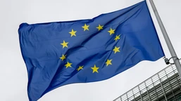 unia europejska pomaga w ewakuacji z jordanii i egiptu. polska wśród p