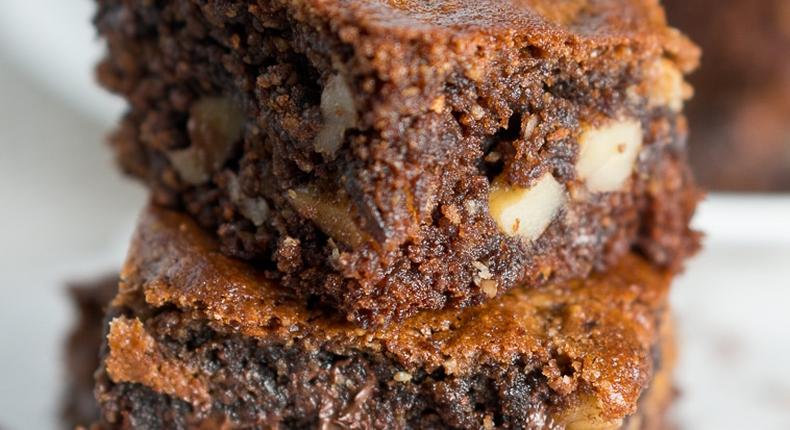 Almond peanut butter brownies