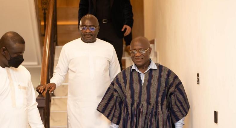 Osei Kyei-Mensah-Bonsu with Dr Mahamudu Bawumia