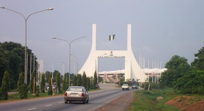 Abuja City Gate (Structurae)