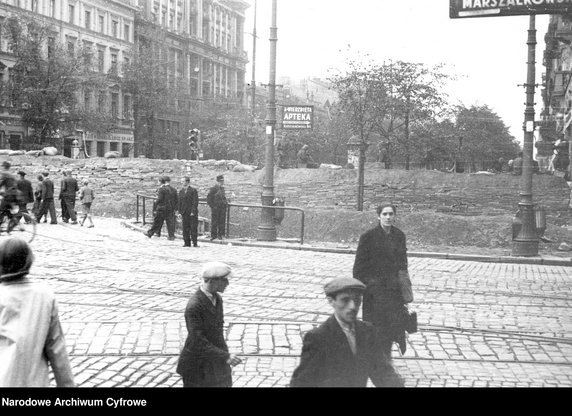 Sierpień i wrzesień 1939 r. - ostatnie dni pokoju, pierwsze dni wojny na podstawie zbiorów NAC.