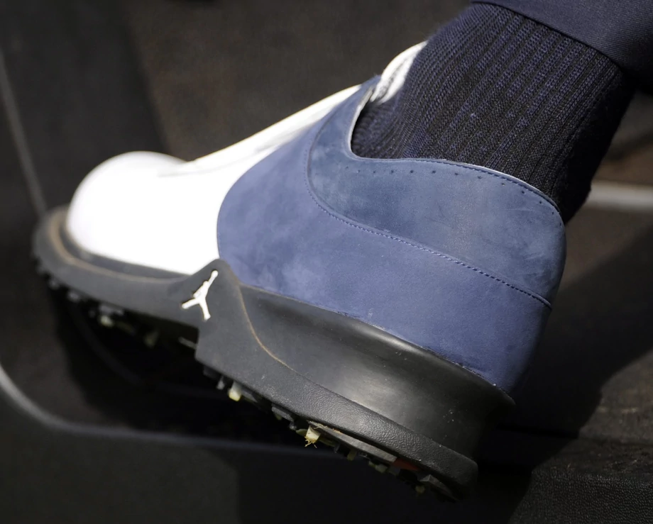 Air Jordan to nie tylko buty do koszykówki. Wśród modeli są też opcje dla golfiarzy. 