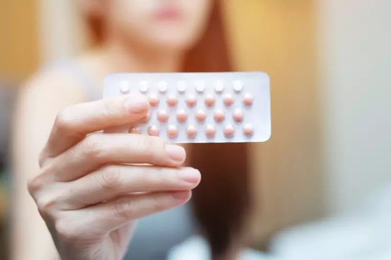 Tabletki antykoncepcyjne zmniejszają ważny obszar naszego mózgu / Getty Images / Rattankun Thongbun