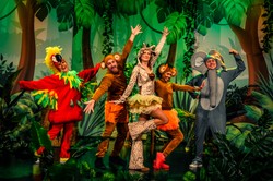 "Zuzanna Żyrafa". Spektakl dla dzieci, który trzeba zobaczyć