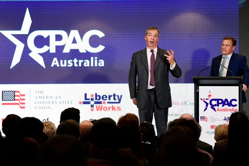 Faraž na skupu u Australiji