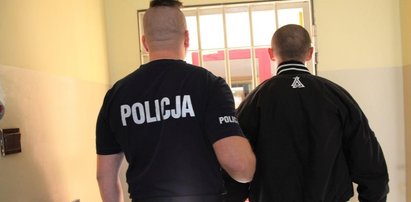 Strzały w Żarach. Chciał rozjechać policjantów