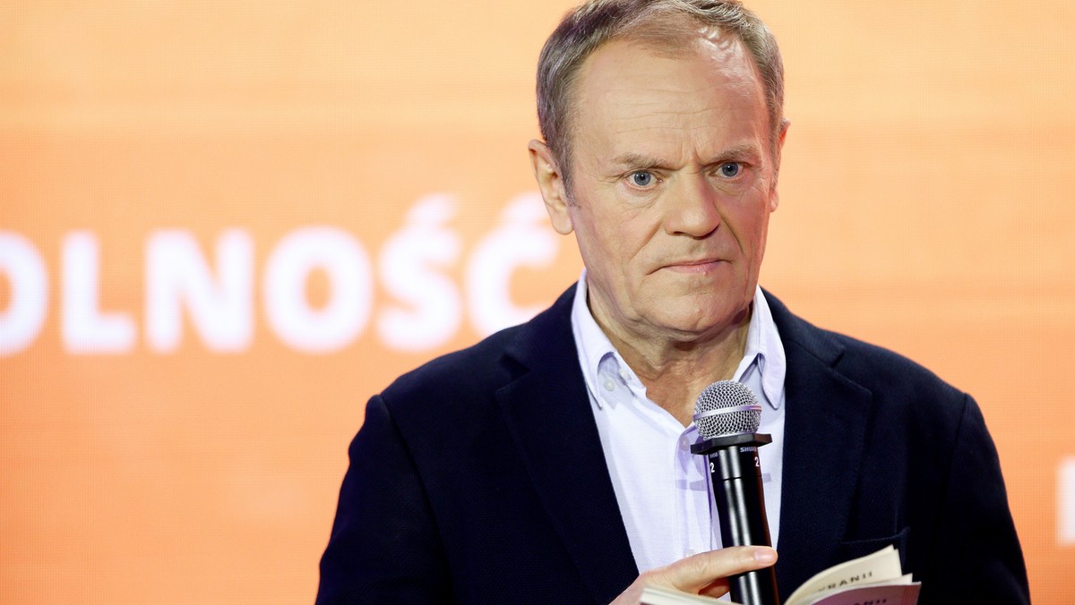 Tusk wspomina swojego dziadka. "Prawdy o nim nikt mi nie odbierze"