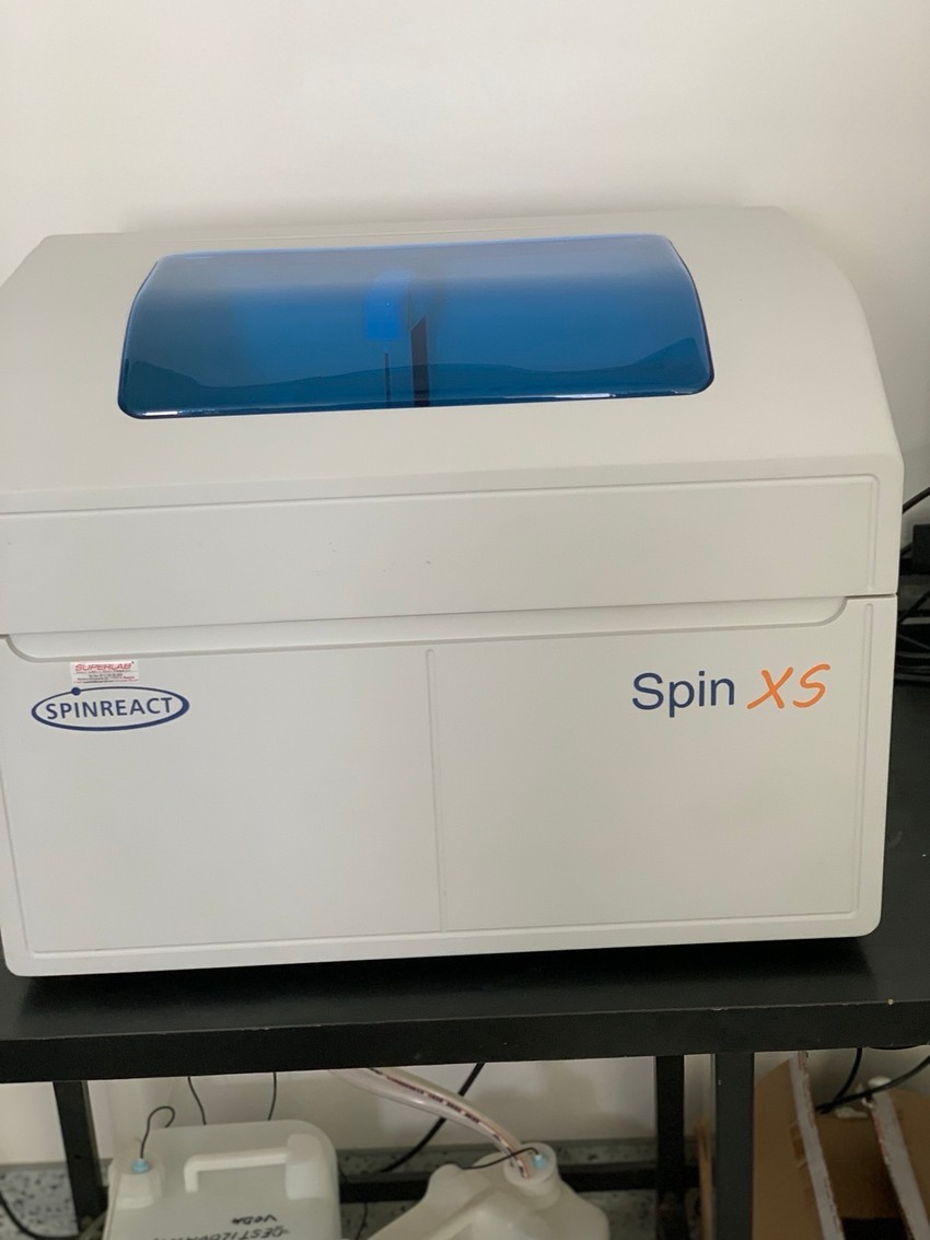 Uređaj za genetske analize