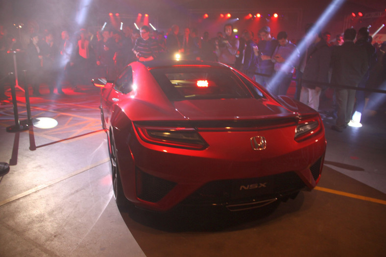 Honda NSX 2015