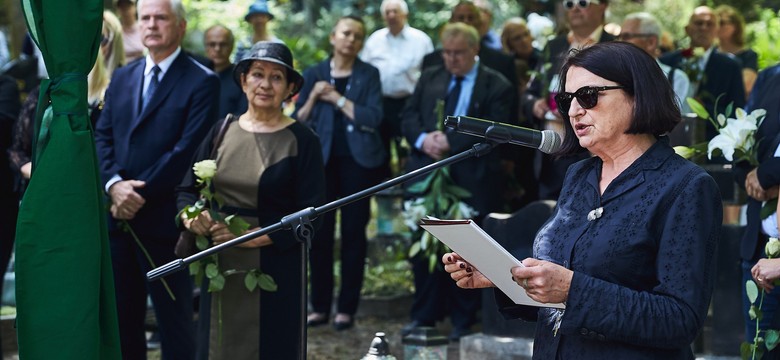 Wdowa po "Aramie" Rybickim: Przymusowe ekshumacje wepchnęły nas ponownie w żałobę, to krzywda nie do darowania