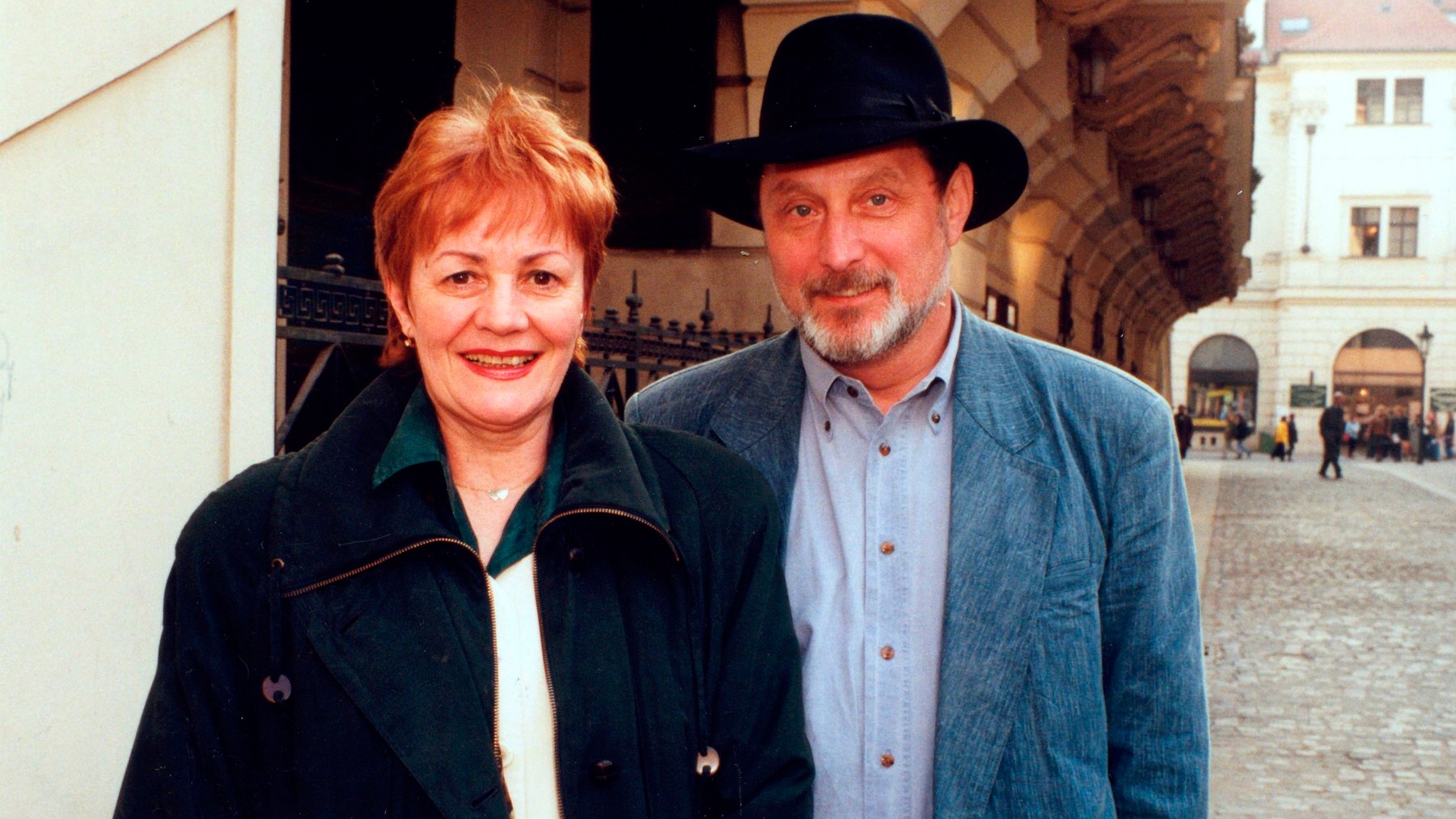 Česká herečka Věra Galatíková s manželom Ladislavom Frejom.