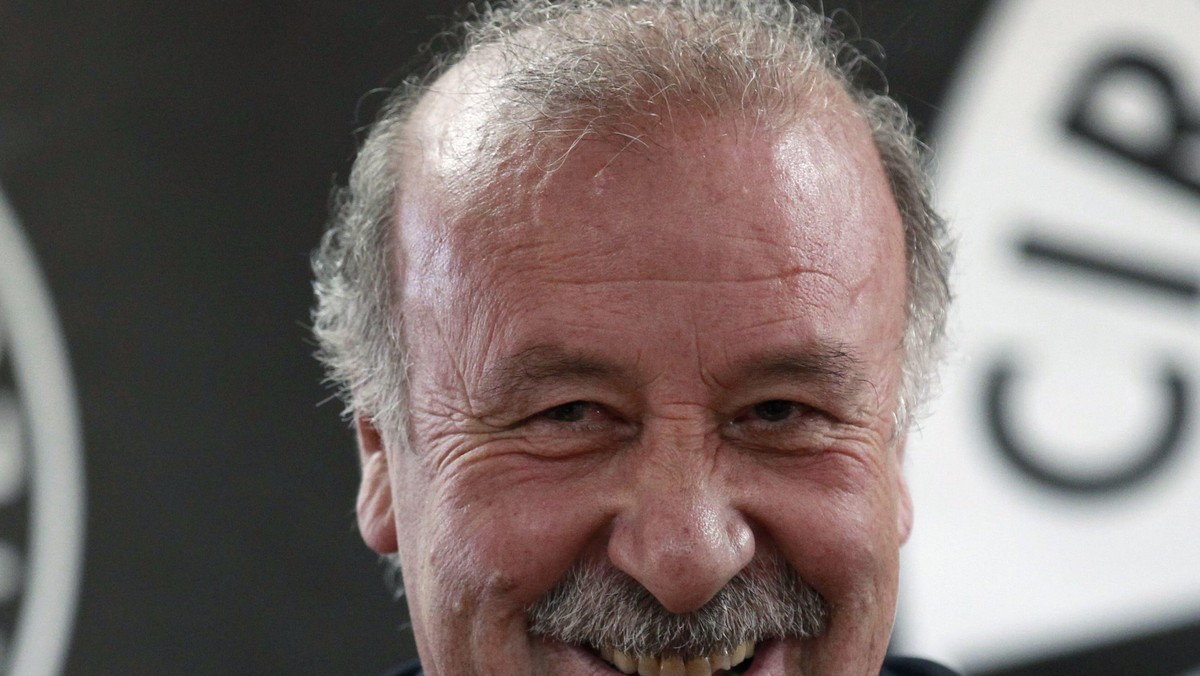 Vicente del Bosque, selekcjoner reprezentacji Hiszpanii, ogłosił 21-osobowy skład kadry na środowe spotkanie towarzyskie z Kolumbią. Mecz odbędzie się w Madrycie.