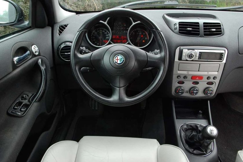 Alfa Romeo 147, auto, samochód,