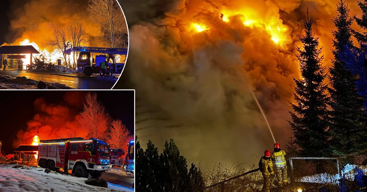 Pożar karczmy w Targanicach: trzy osoby w szpitalu