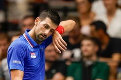 Novak Djokovic zapowiedział, że nie da sobie ogolić głowy