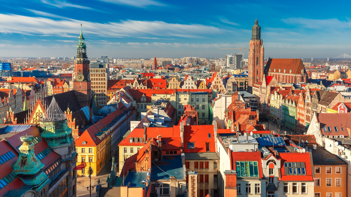 Jednym z głównych celów planu zaopatrzenia w ciepło, energię elektryczną i paliwa gazowe we Wrocławiu na lata 2020 - 2035 jest poprawa jakości powietrza - wynika z przedstawionych w czwartek przez magistrat założeń do planu.