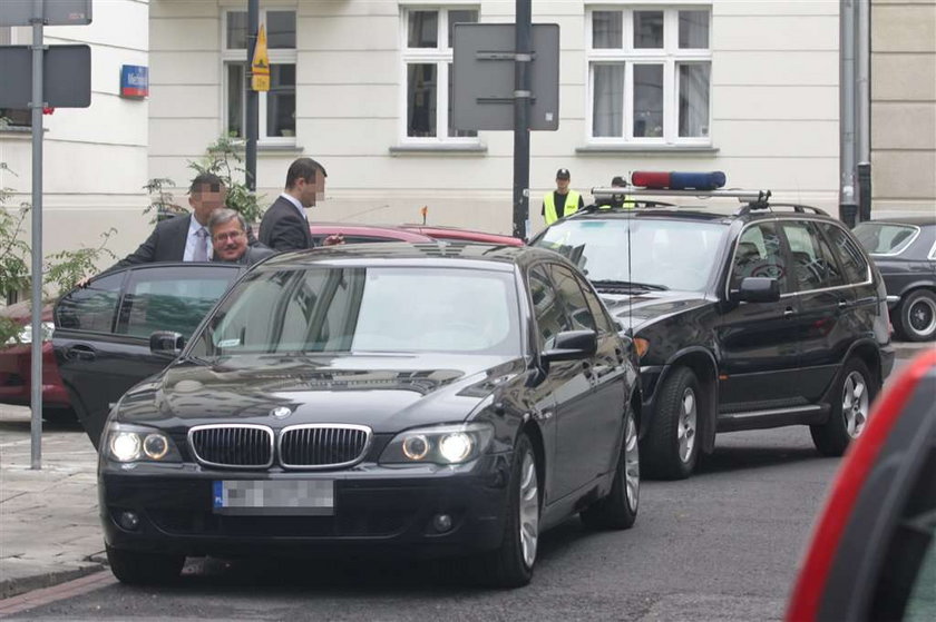 Komorowski w sobotę poszedł do pracy