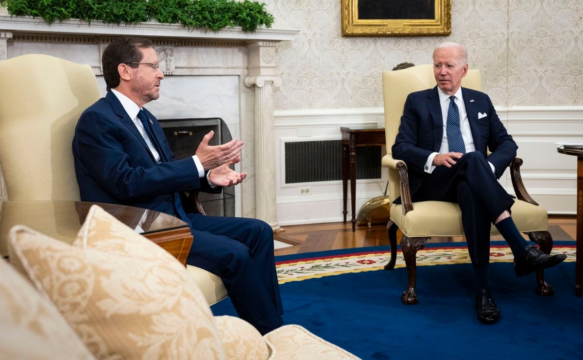 Joe Biden i Izaak Herzog