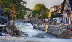 Przerwanie tamy w Stroniu Śląskim: Państwo obiecało, zawiodło, zostawiło (...). Nikt nie poniósł odpowiedzialności