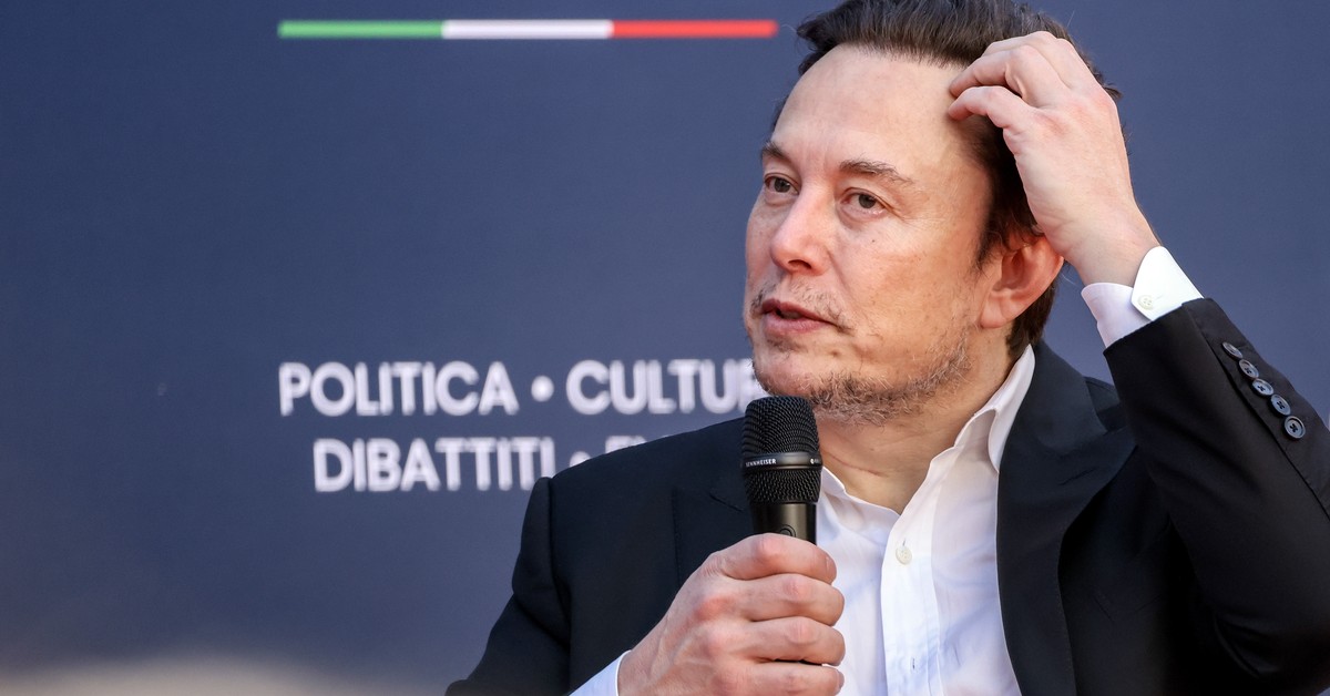 Musk bije się w pierś: "Żałuję wpisów o Trumpie”