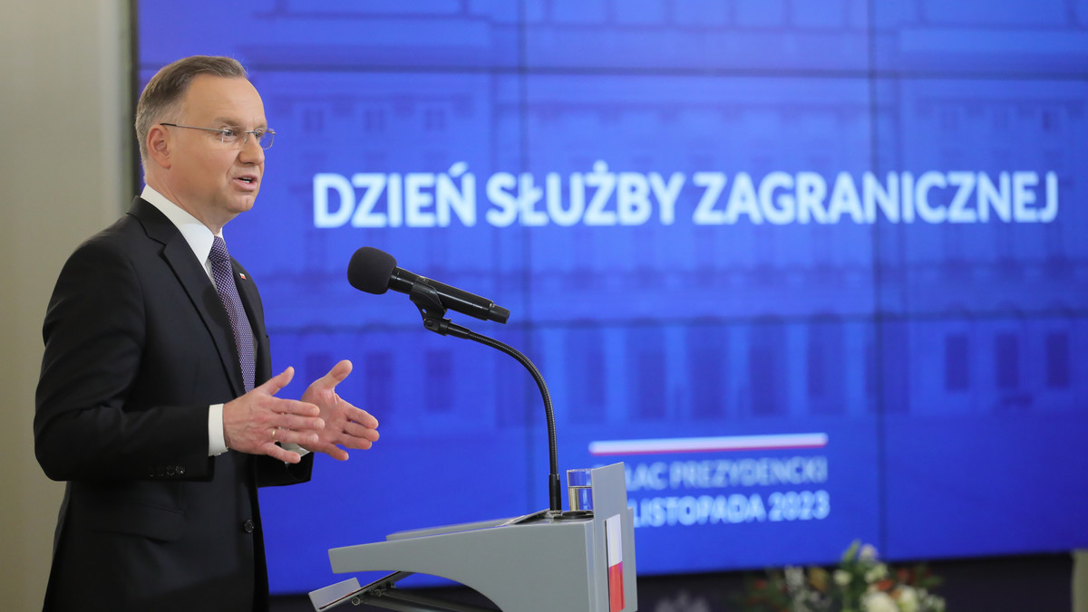 Porównał prezydenta do żyrandola. Zdecydowana reakcja człowieka Andrzeja Dudy