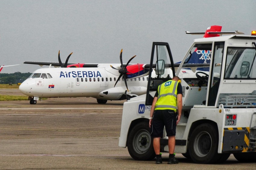 avion Er Srbija