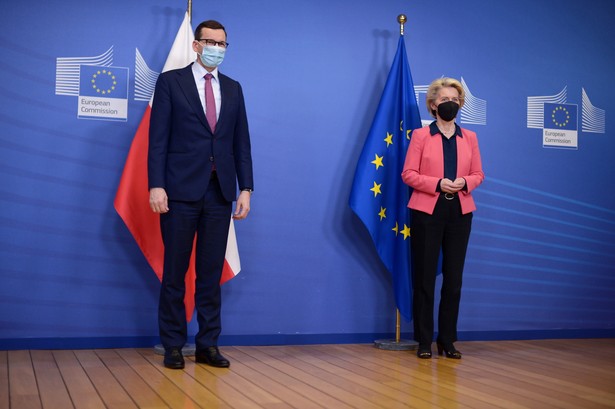 Mateusz Morawiecki, Ursula von der Leyen