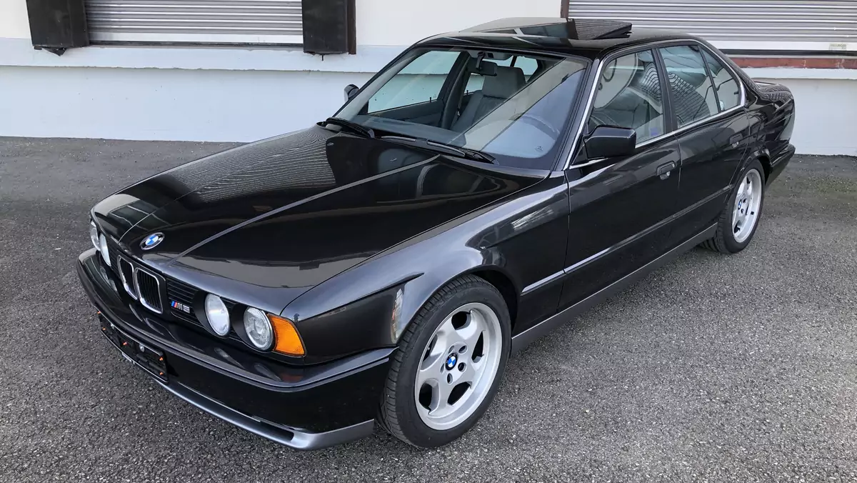BMW M5 E34 jak nowe