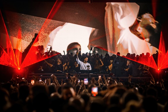 5 YEARS BEYOND REALITY Illusions Otvorio jubilej pred prepunim Hangarom: Večeras stižu Adam Beyer, Pan-Pot, Volkoder!