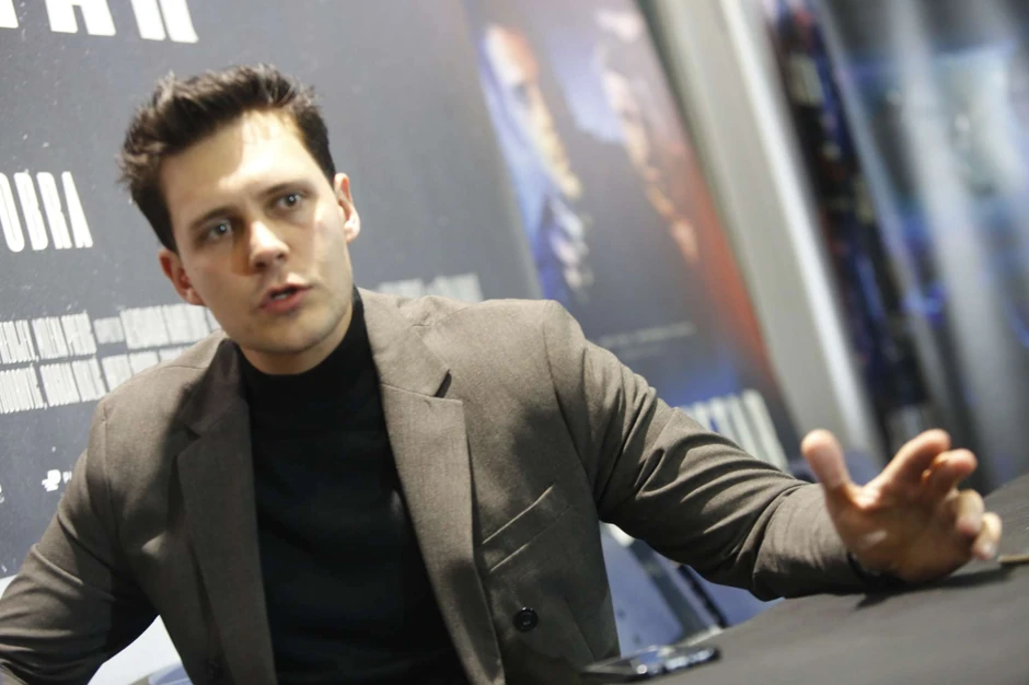 Konferencija za novinare, film "Južni vetar"