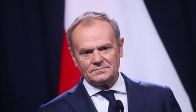 Donald Tusk osamotniony pośród "kulawych kaczek". "Polska nadaje tempo"