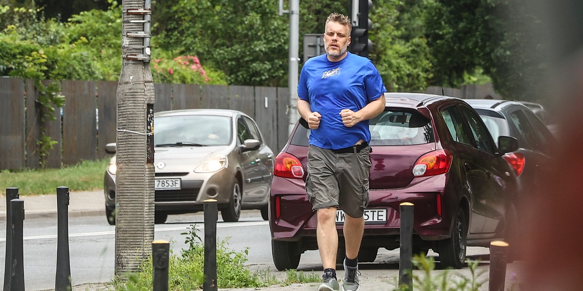 Po długiej przerwie poseł Adrian Zandberg postanowił wrócić do biegania.