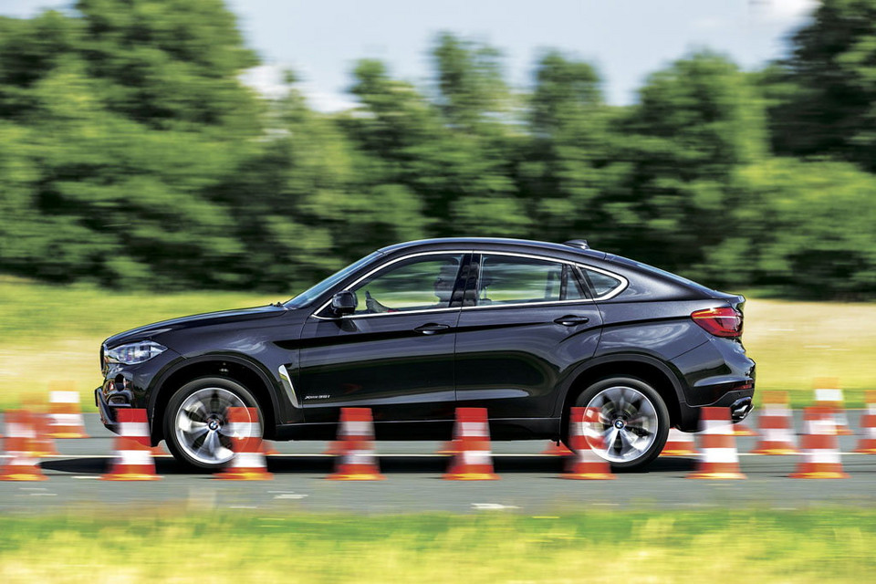 BMW X6 kontra Mercedes GLE Coupe sprawdzamy, kto robi