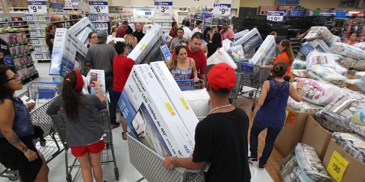 Black Friday Shopping Puerto Rico 2015