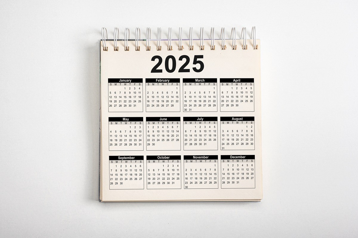 Dni wolne od pracy 2025 - kalendarz, święta