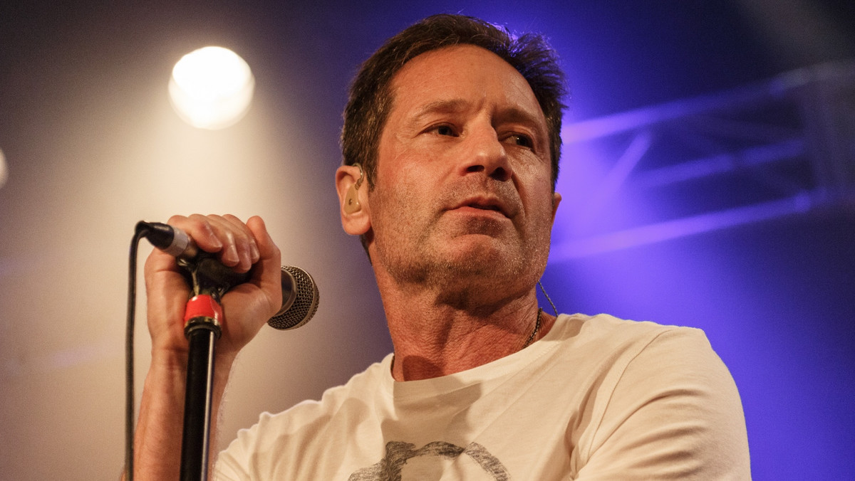 David Duchovny, aktor znany z serialu "Z archiwum X" i "Californication”, ogłosił właśnie przyszłoroczną trasę koncertową po Europie. Wraz z zespołem pojawi się w warszawskim klubie Stodoła już 15 lutego 2019 roku. Bilety będą dostępne w piątek, 14 września od godz. 10:00.