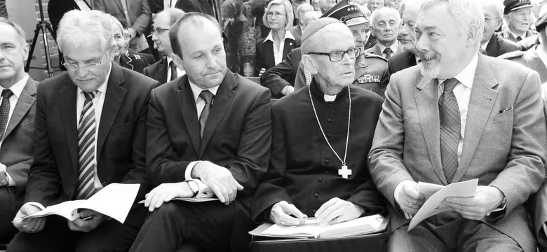 Wspomnienie kard. Franciszka Macharskiego. "Przeprowadził Kościół przez stan wojenny"