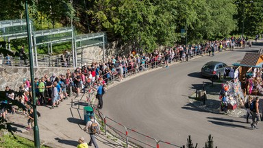 Kolejka do kolejki linowej na Kasprowy Wierch