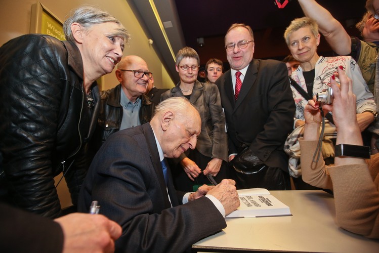 Spotkanie zorganizowane z okazji 92. urodzin prof. Władysława Bartoszewskiego