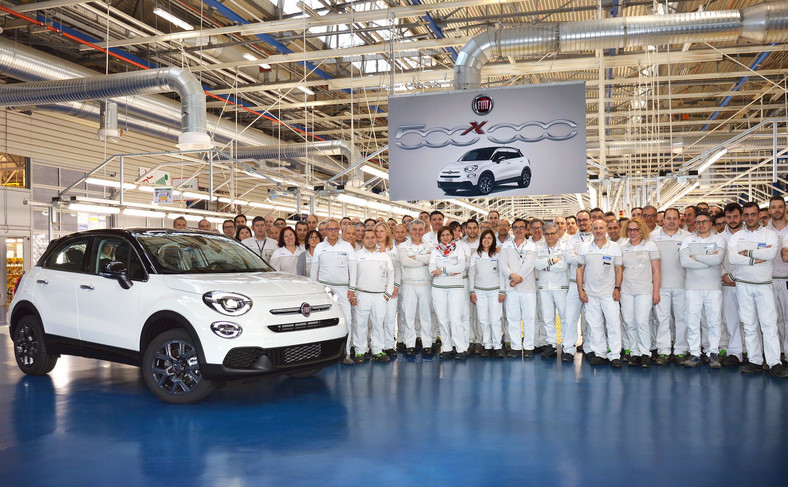 W zakładzie FCA w Melfi obecnie produkowane są modele Fiat 500X i Jeep Renegade, przeznaczone na eksport do ponad 100 krajów na świecie